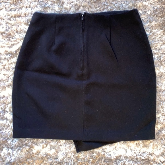 Dynamite Mini Skirt - Picture 2 of 3